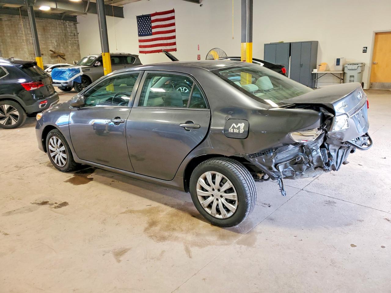 2012 TOYOTA COROLLA LE photo 3
