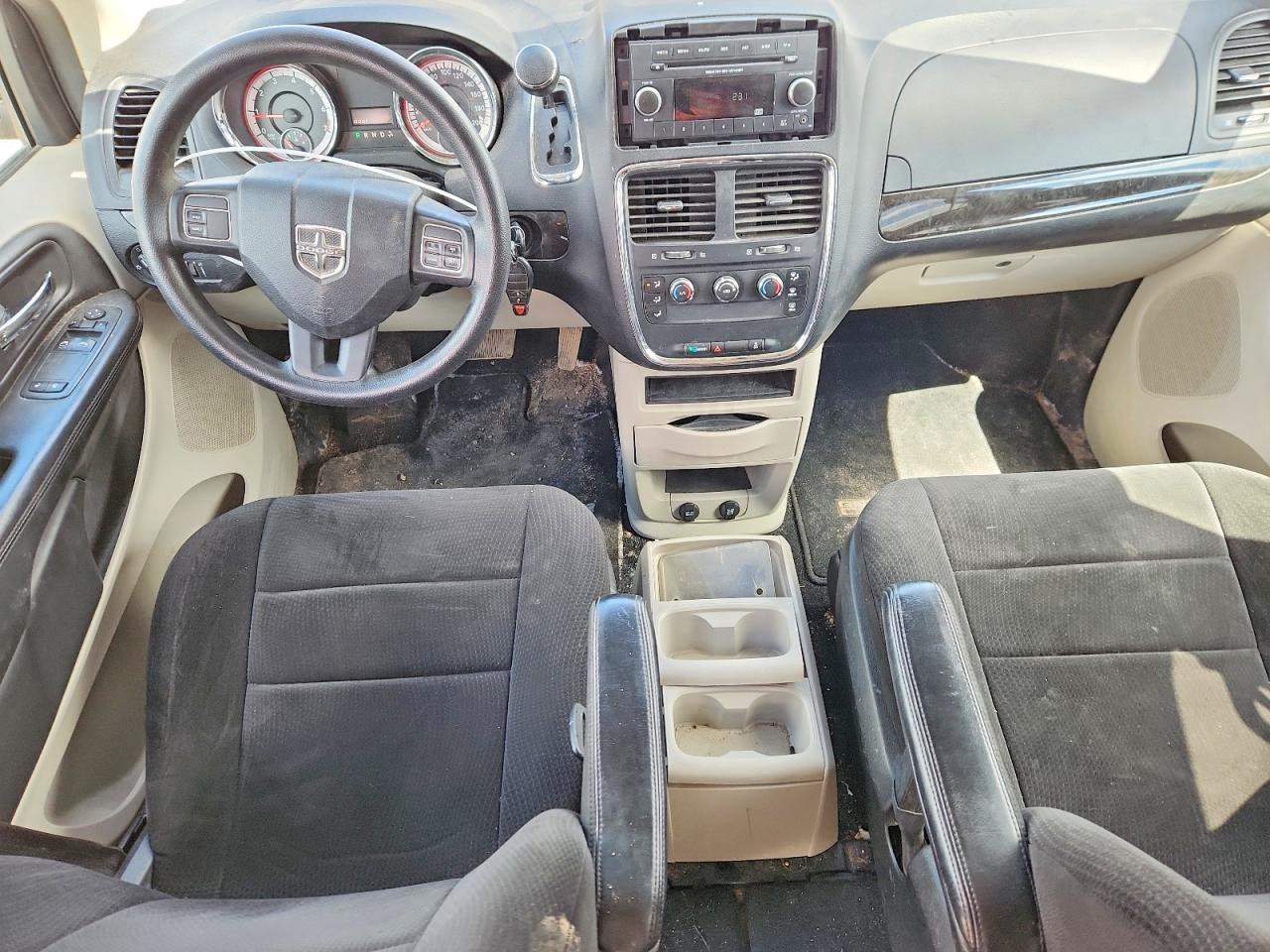 2013 DODGE GRAND CARAVAN SE photo 8