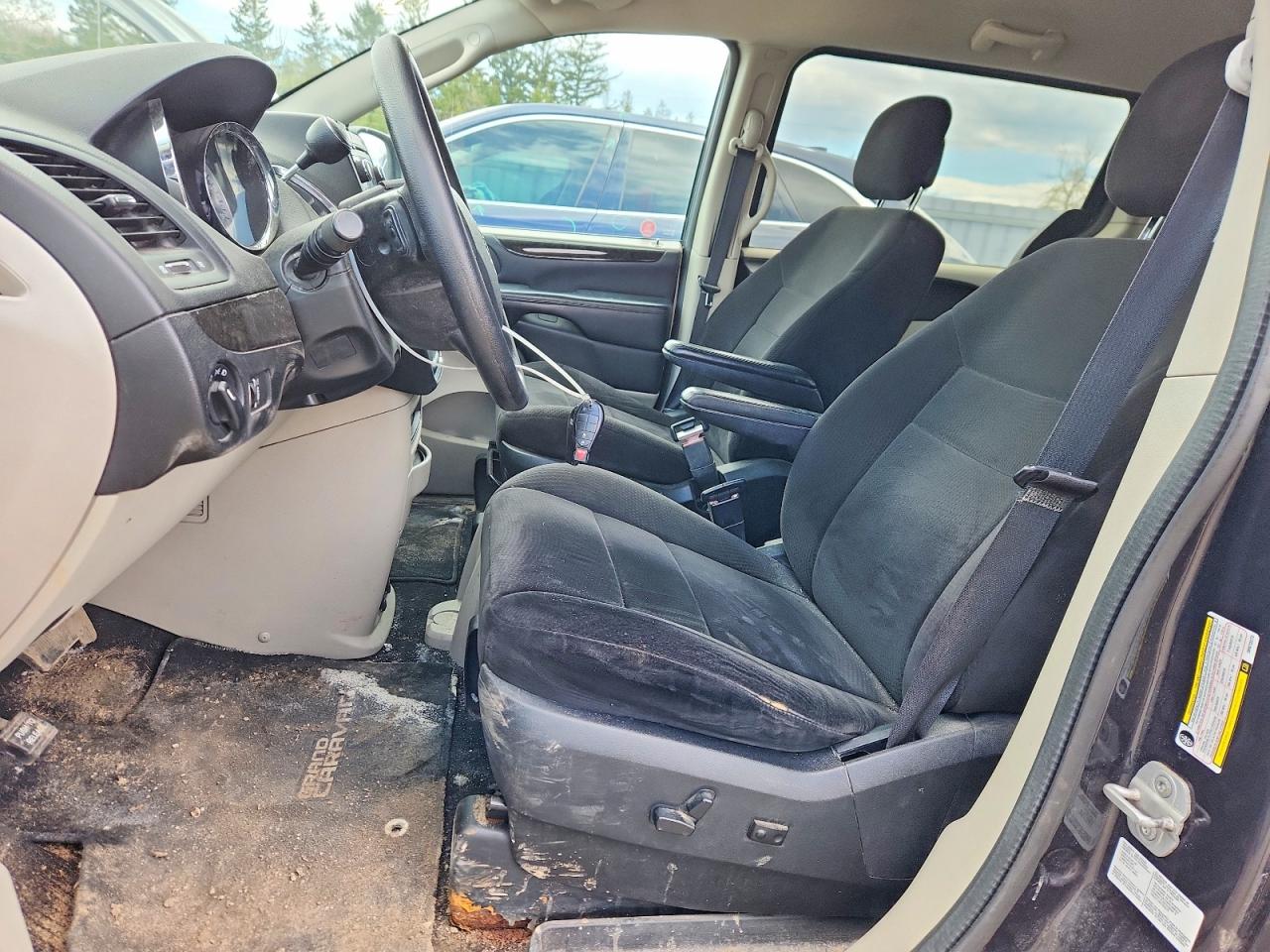 2013 DODGE GRAND CARAVAN SE photo 7