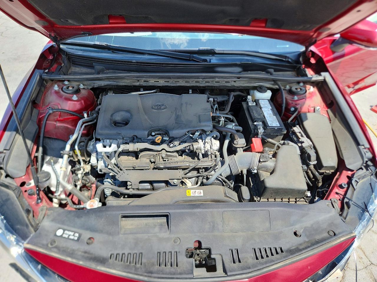 2021 TOYOTA CAMRY LE photo 31