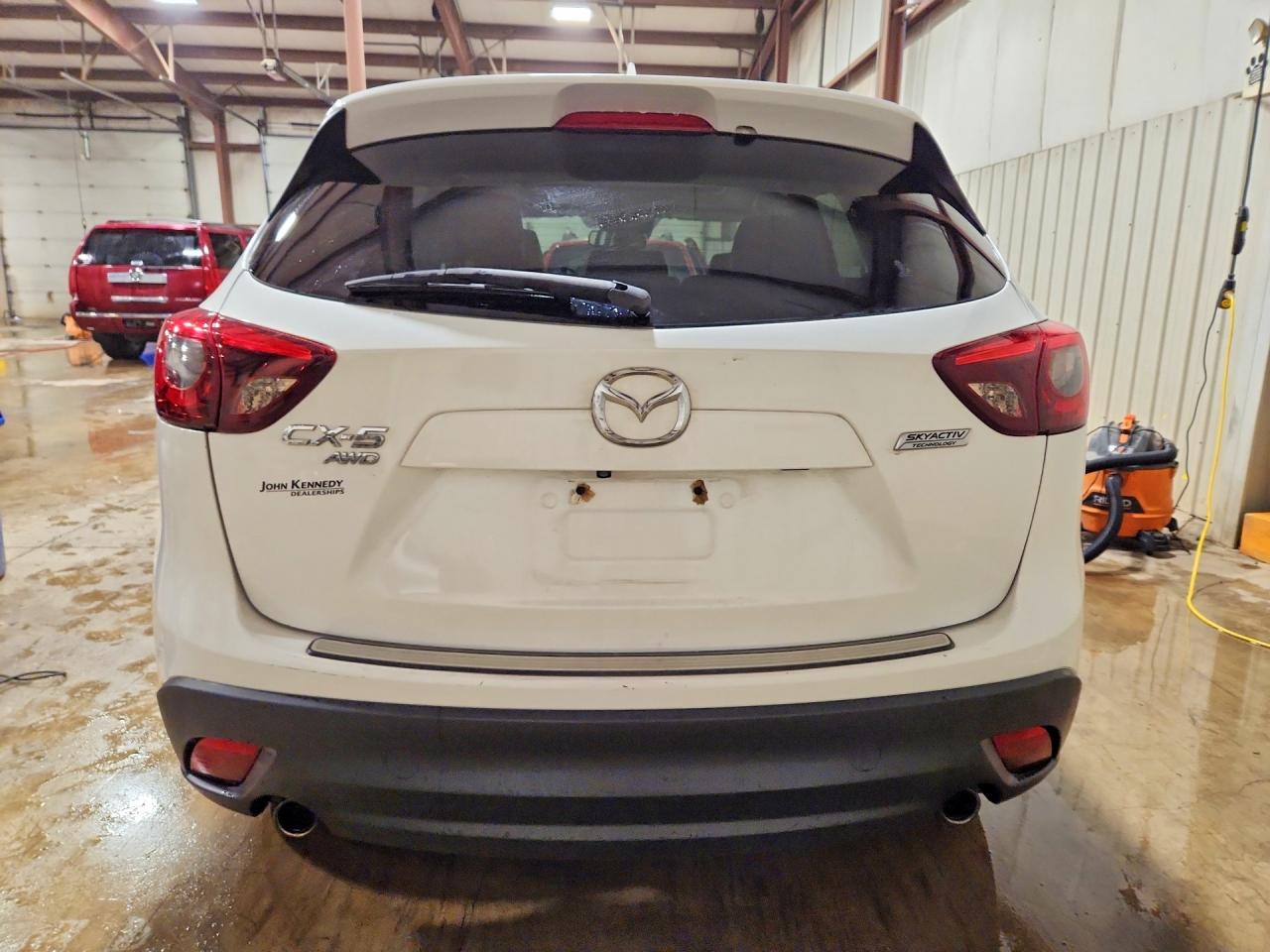 2016 MAZDA CX-5 GT photo 16