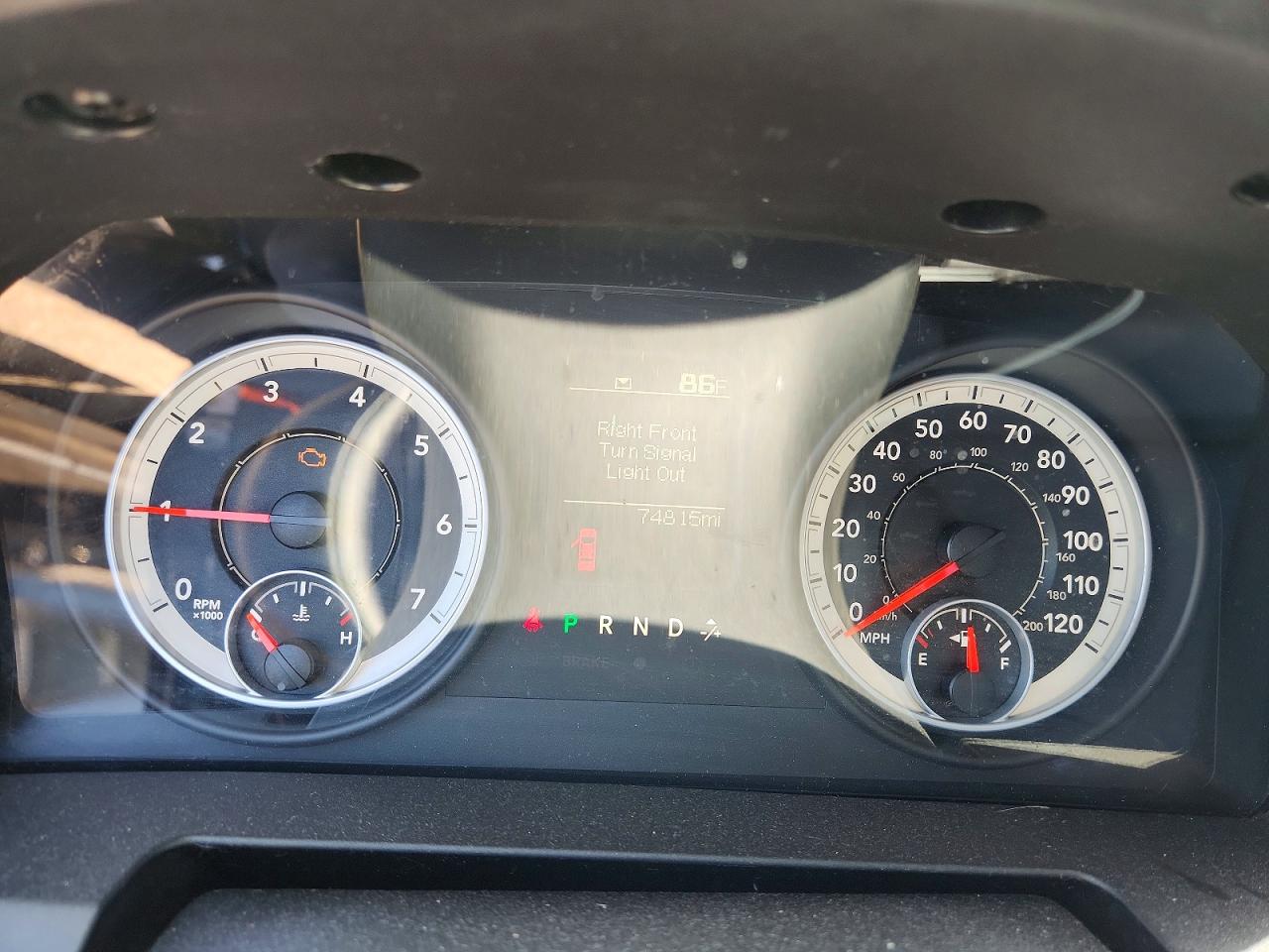2013 RAM 1500 ST photo 25