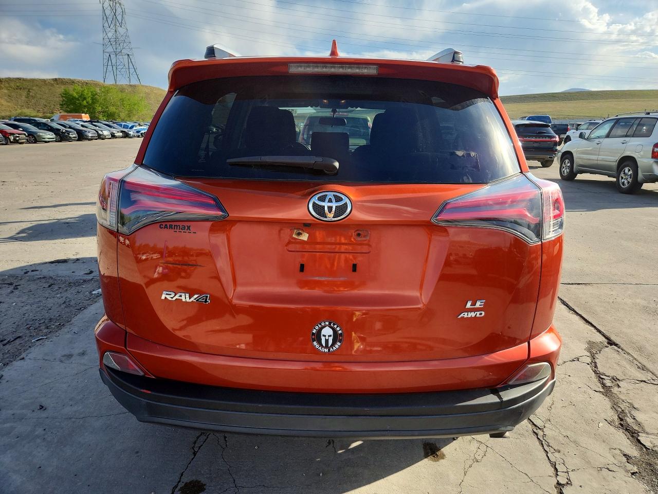2016 TOYOTA RAV4 LE photo 16