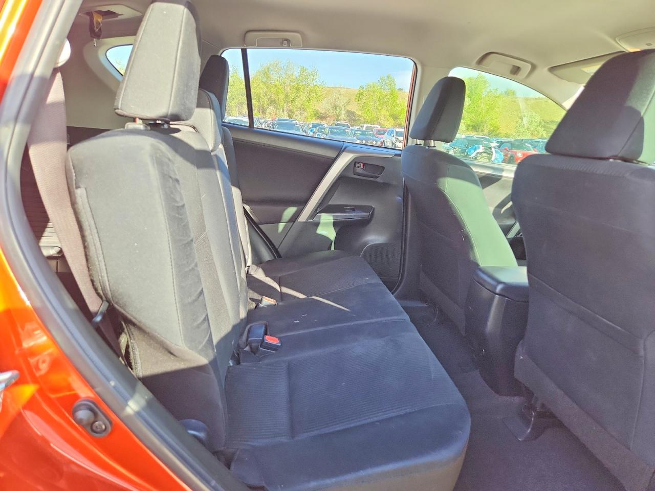 2016 TOYOTA RAV4 LE photo 31