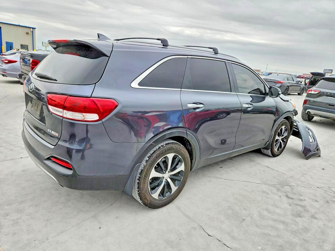 2017 KIA SORENTO EX photo 7