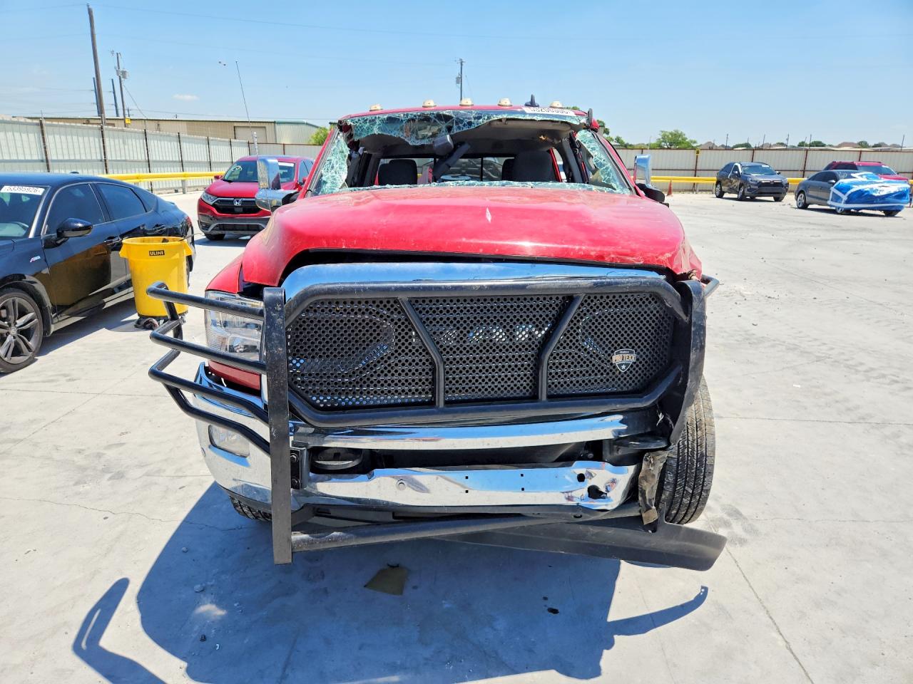 2018 RAM 3500 SLT photo 5