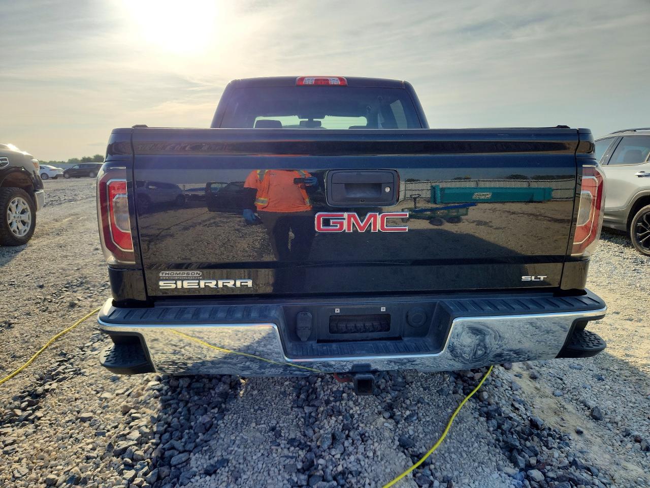 2017 GMC SIERRA K1500 SLT photo 16