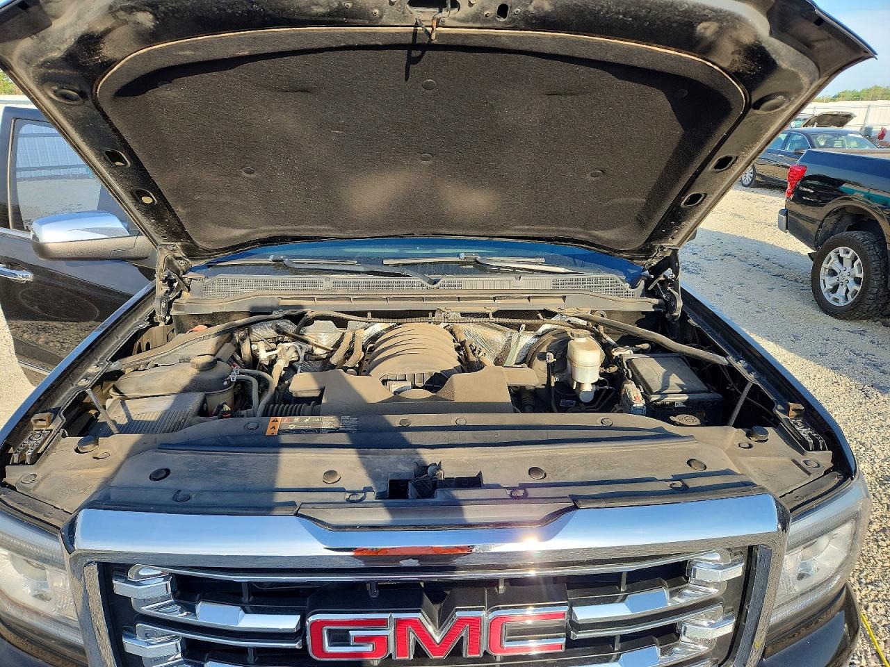 2017 GMC SIERRA K1500 SLT photo 31