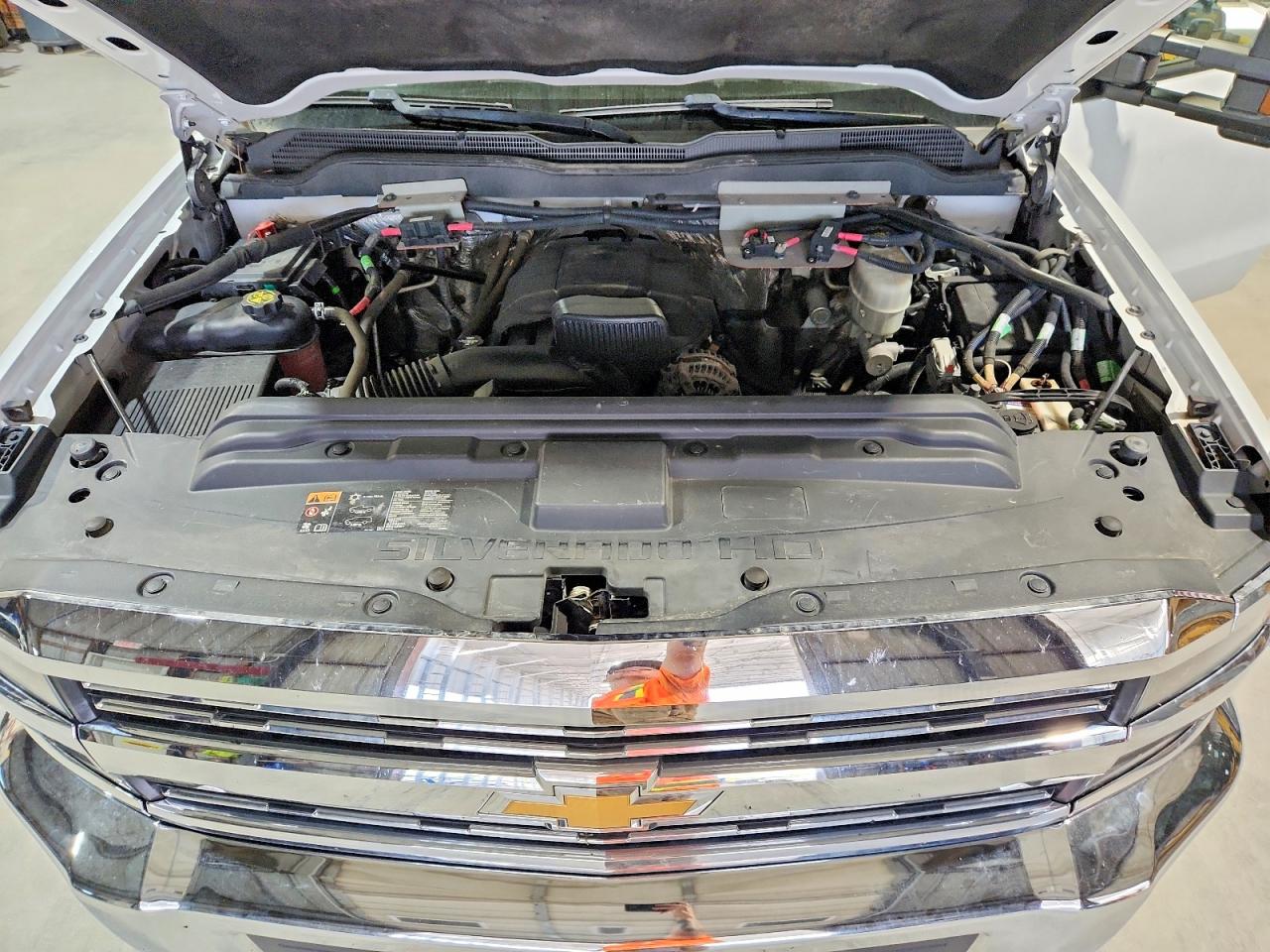 2018 CHEVROLET SILVERADO K2500 HEAVY DUTY photo 31