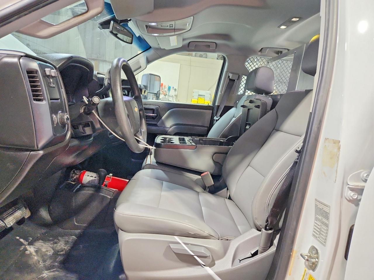 2018 CHEVROLET SILVERADO K2500 HEAVY DUTY photo 19