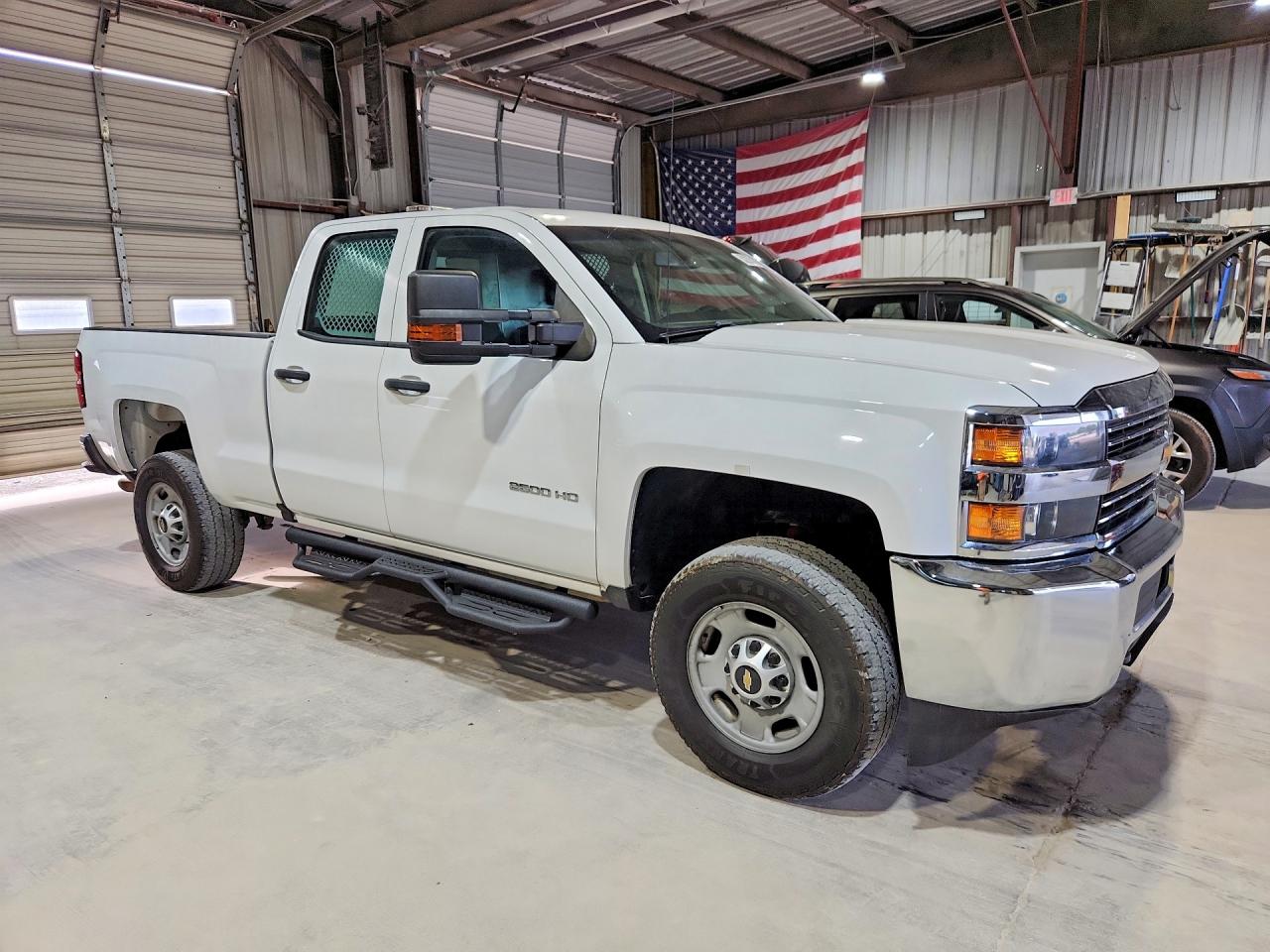 2018 CHEVROLET SILVERADO K2500 HEAVY DUTY photo 10