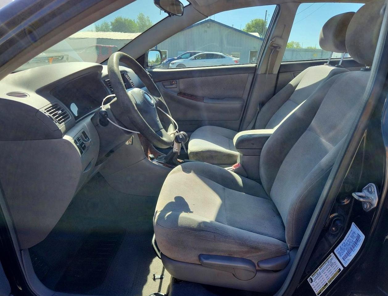 2006 TOYOTA COROLLA LE photo 13
