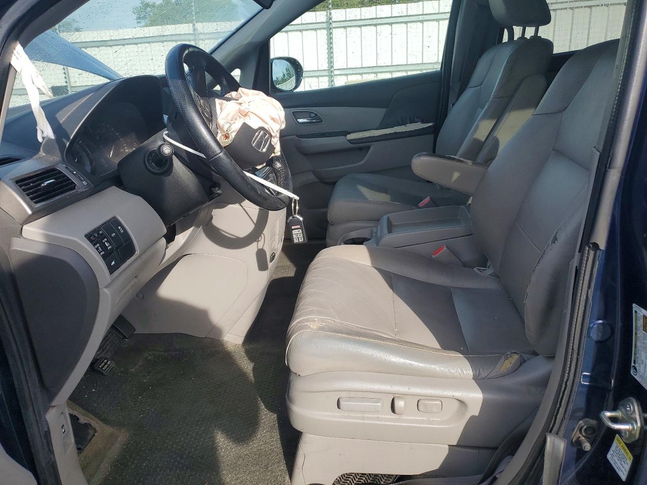 2016 HONDA ODYSSEY EXL photo 13