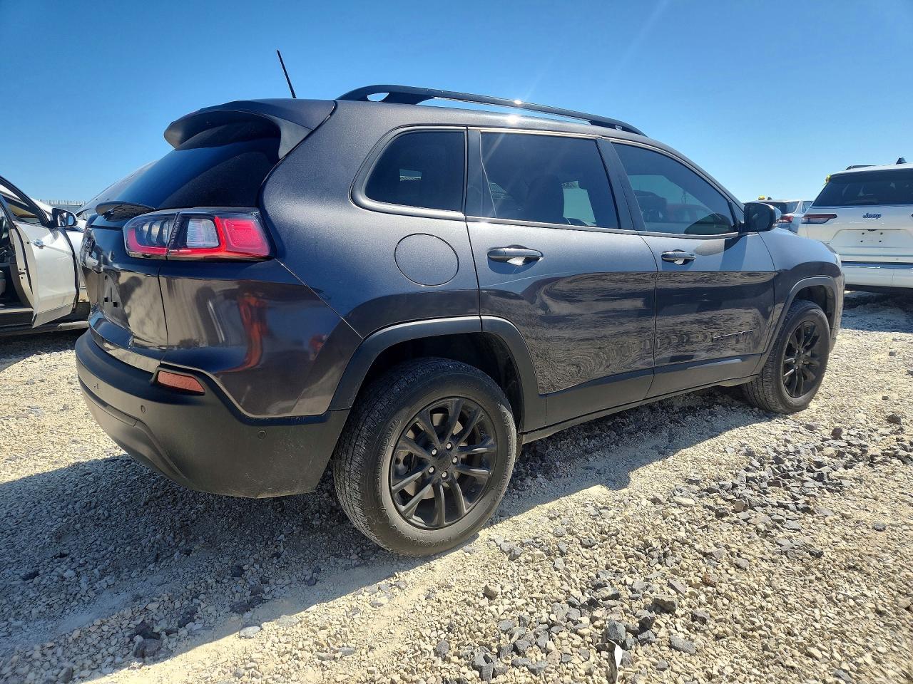 2023 JEEP CHEROKEE photo 7