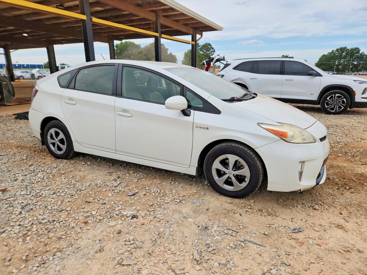 2012 TOYOTA PRIUS TWO photo 7