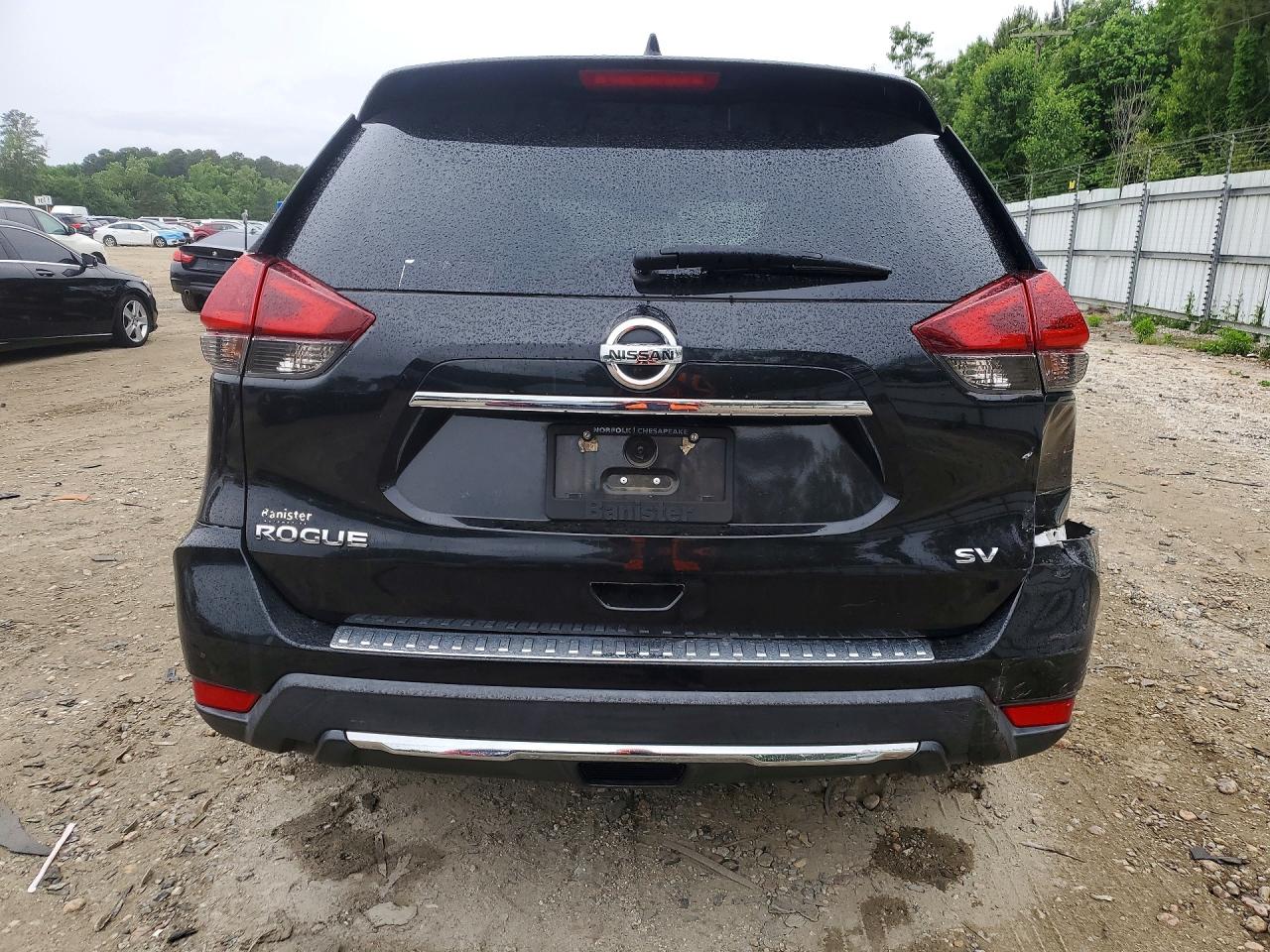 2018 NISSAN ROGUE SV photo 11