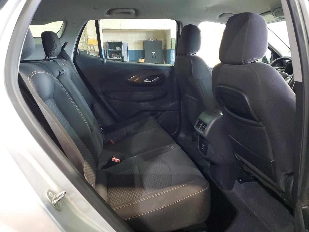 2018 GMC TERRAIN SLE photo 31