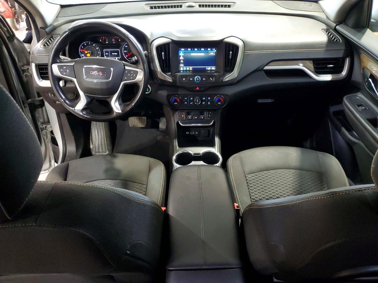 2018 GMC TERRAIN SLE photo 22