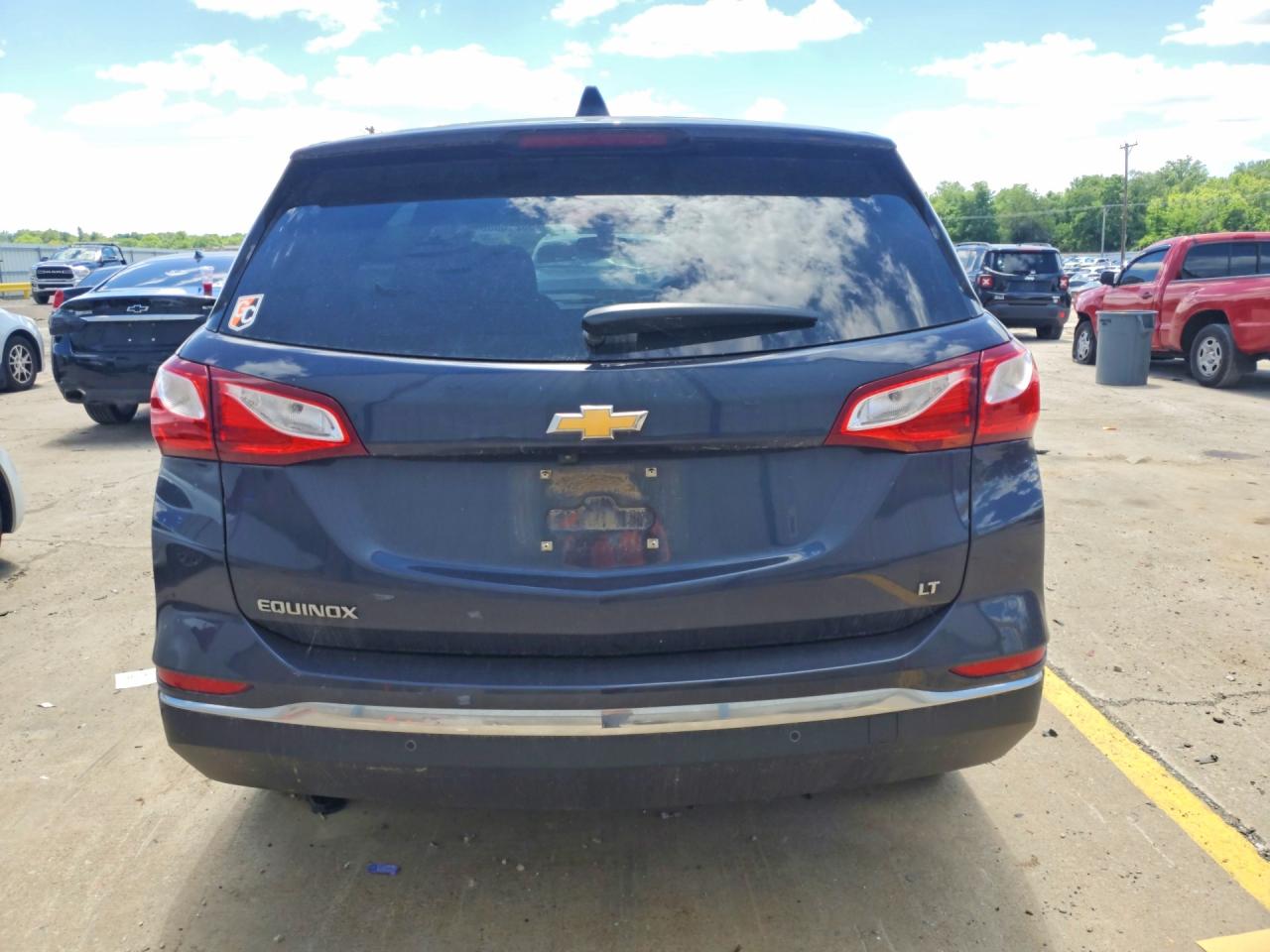2019 CHEVROLET EQUINOX LT photo 6