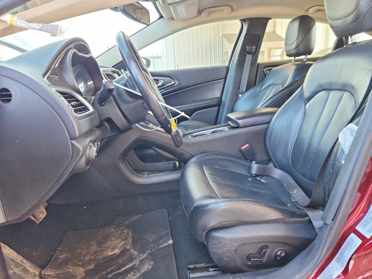 2015 CHRYSLER 200 C photo 13