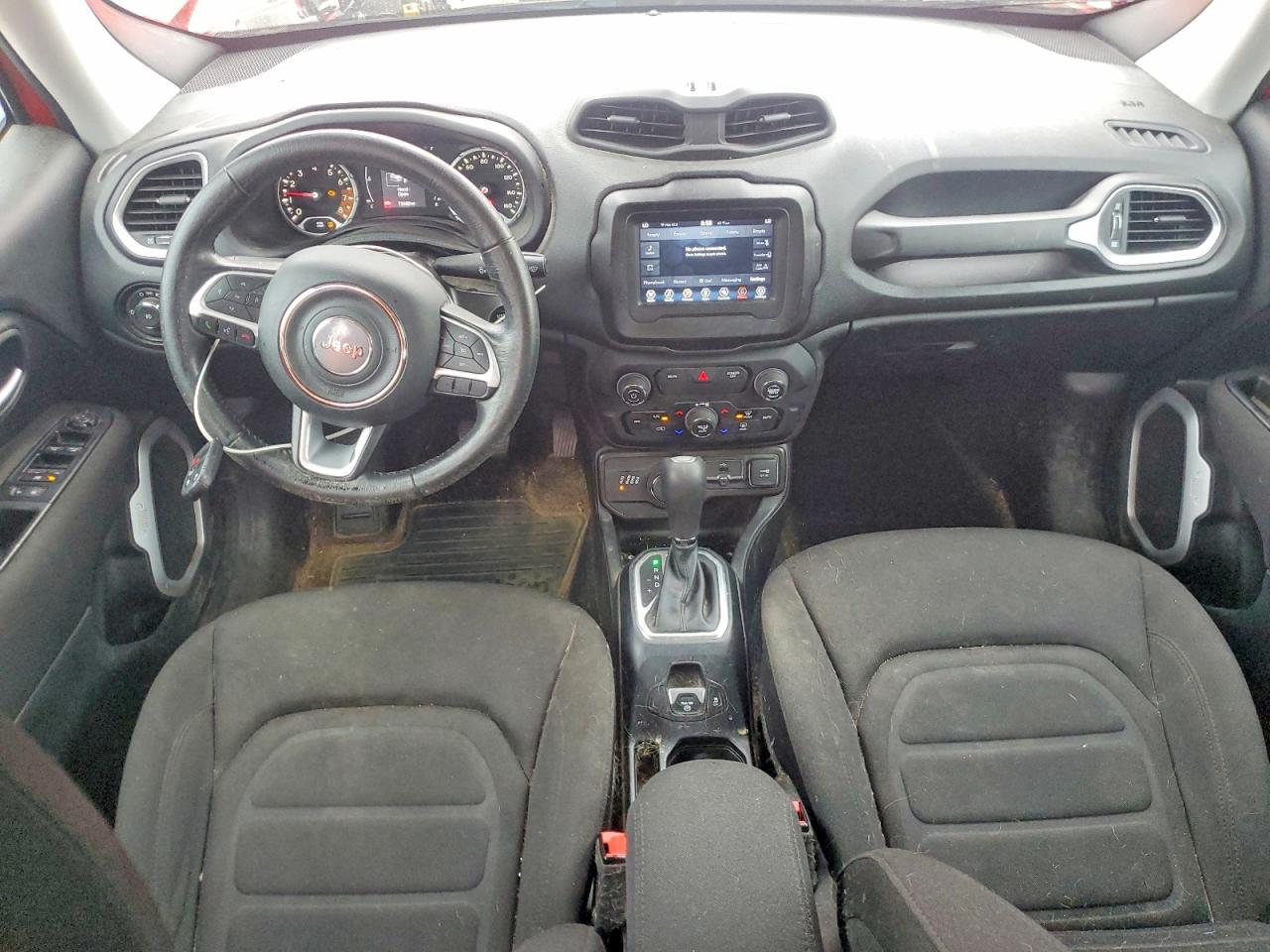 2020 JEEP RENEGADE LATITUDE photo 15