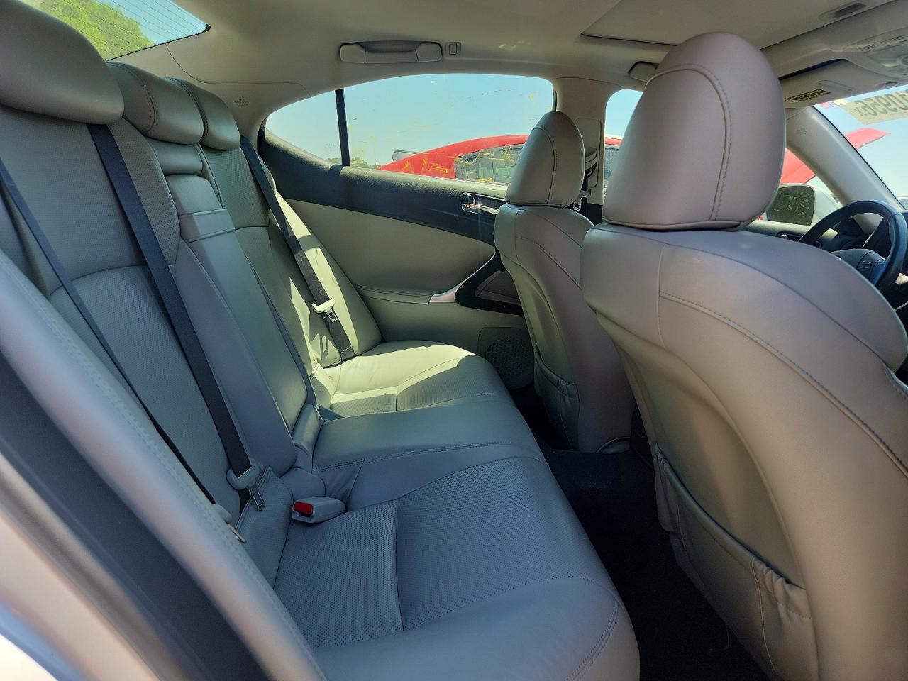2008 LEXUS IS 350 photo 19