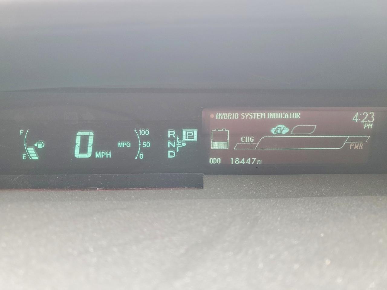 2013 TOYOTA PRIUS FOUR photo 25