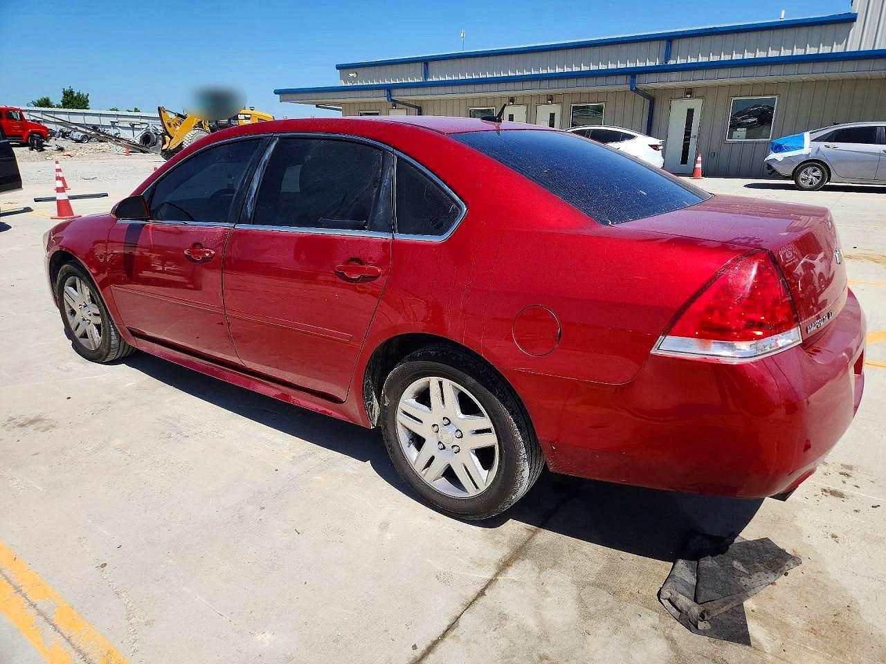 2013 CHEVROLET IMPALA LT photo 4