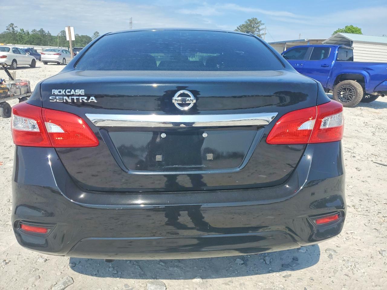 2017 NISSAN SENTRA S photo 6