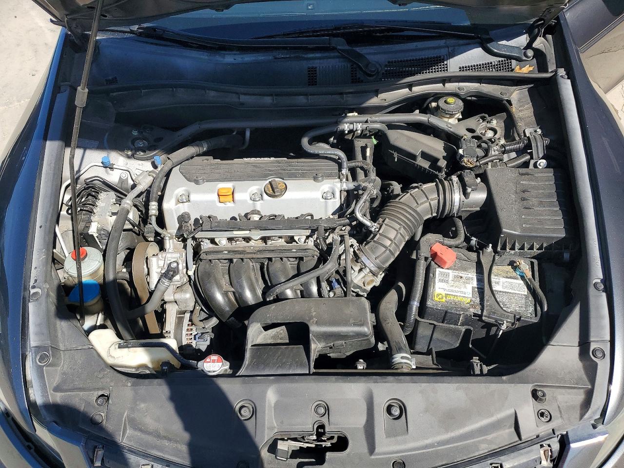 2011 HONDA ACCORD EXL photo 31