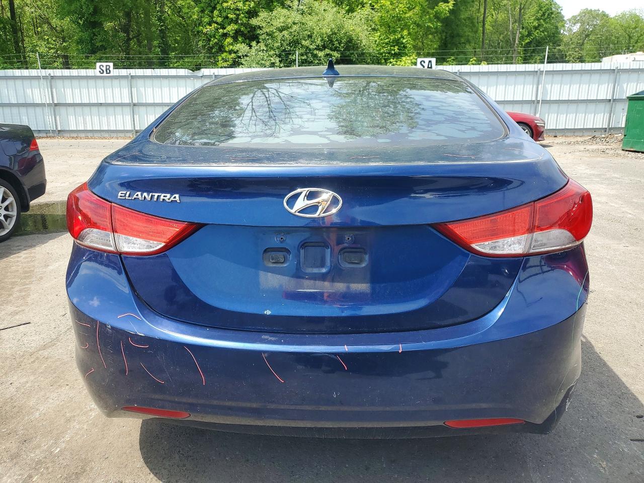 2013 HYUNDAI ELANTRA GLS photo 6