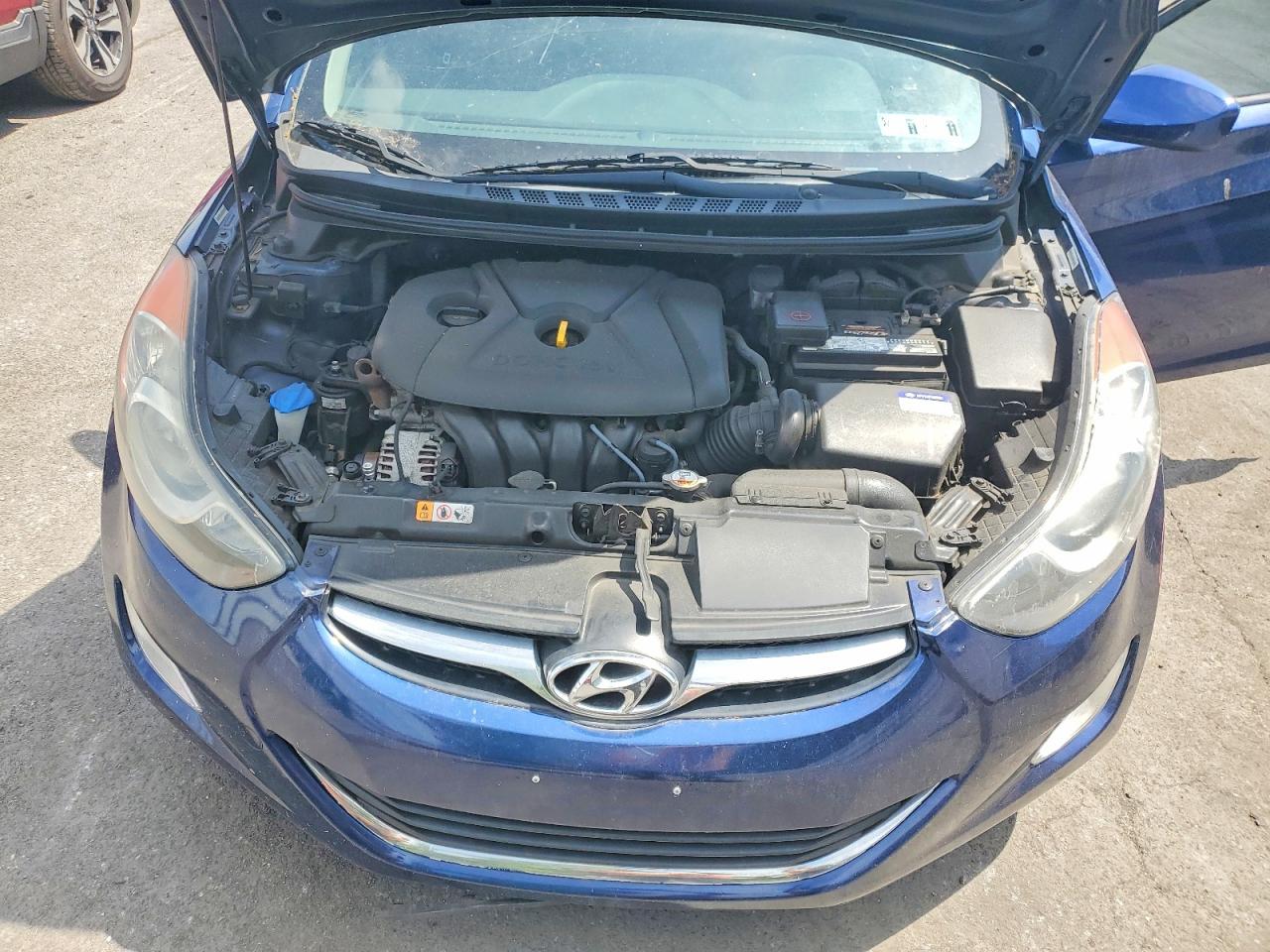 2013 HYUNDAI ELANTRA GLS photo 11