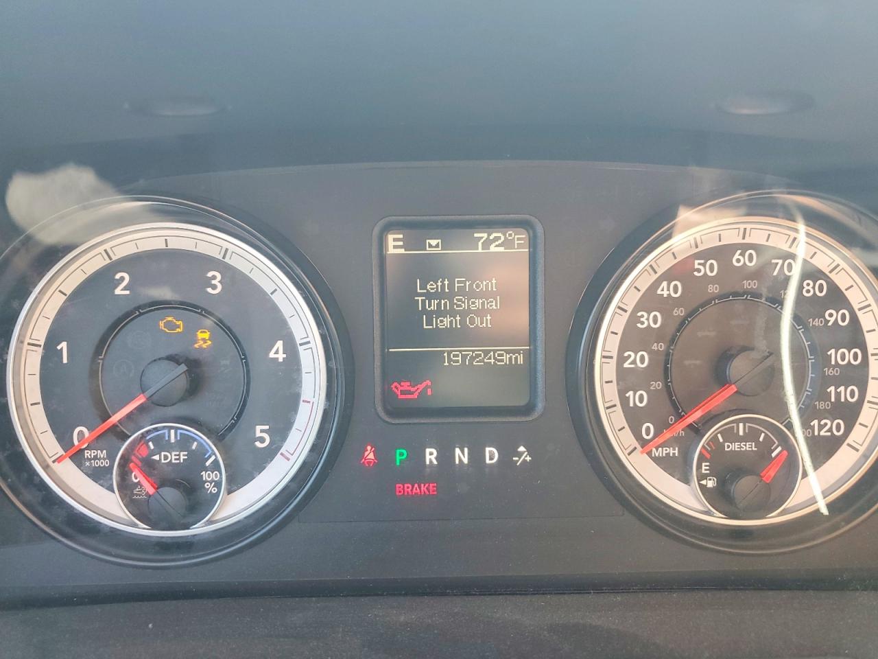 2015 RAM 1500 ST photo 17