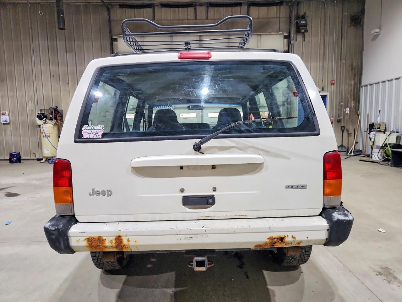 2000 JEEP CHEROKEE SPORT photo 16