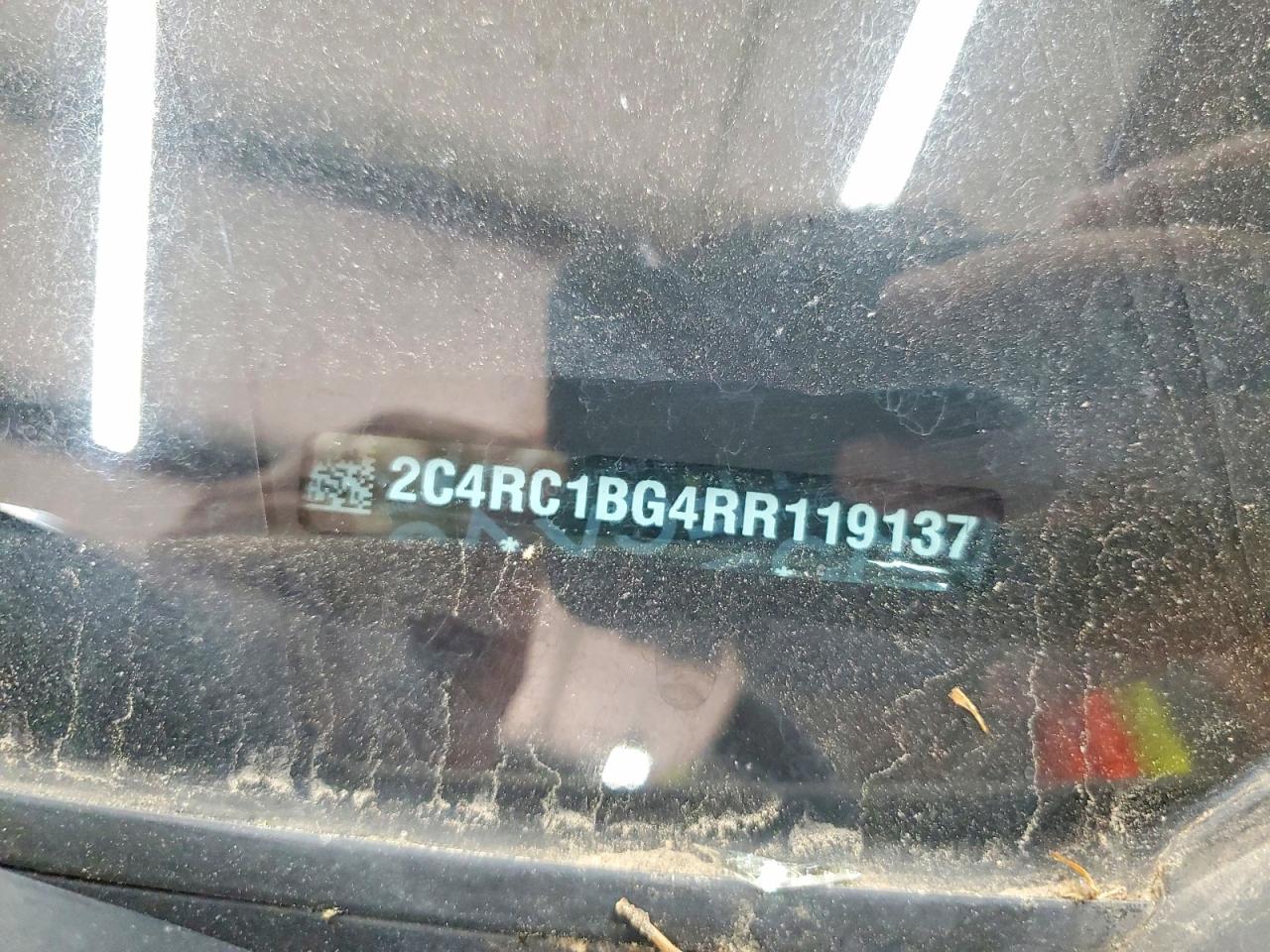 2024 CHRYSLER PACIFICA TOURING L photo 23