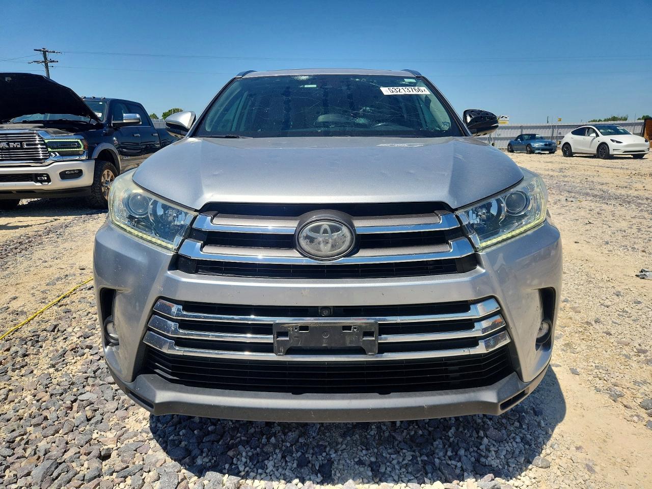 2019 TOYOTA HIGHLANDER LIMITED PLATINUM photo 5