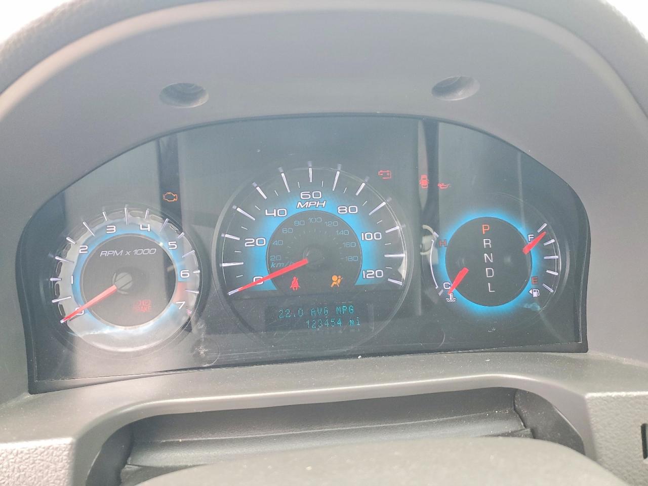 2011 FORD FUSION SE photo 17