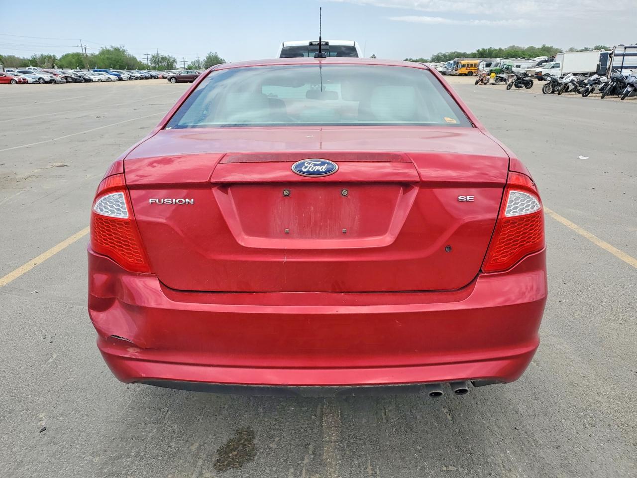 2011 FORD FUSION SE photo 11