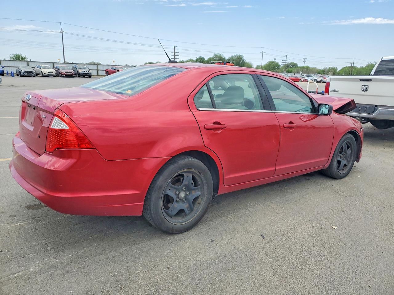 2011 FORD FUSION SE photo 5