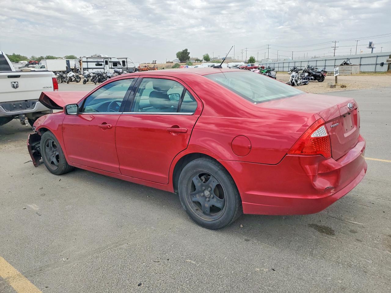 2011 FORD FUSION SE photo 3