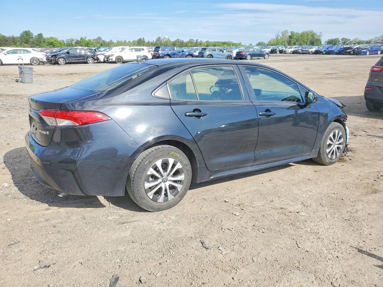 2022 TOYOTA COROLLA LE photo 7