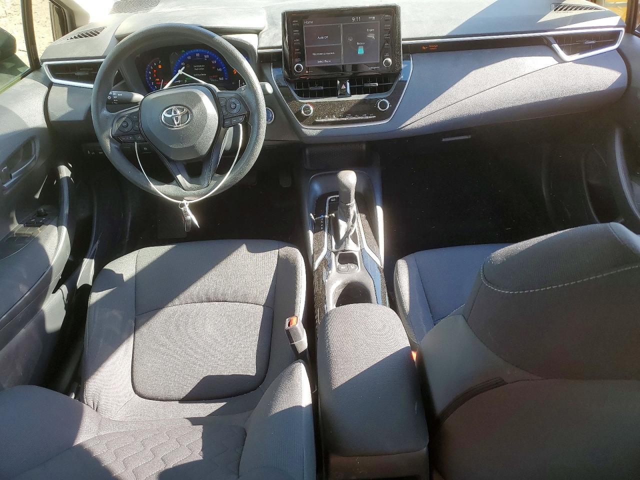 2022 TOYOTA COROLLA LE photo 22