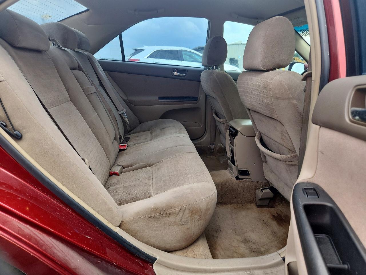 2005 TOYOTA CAMRY LE photo 19