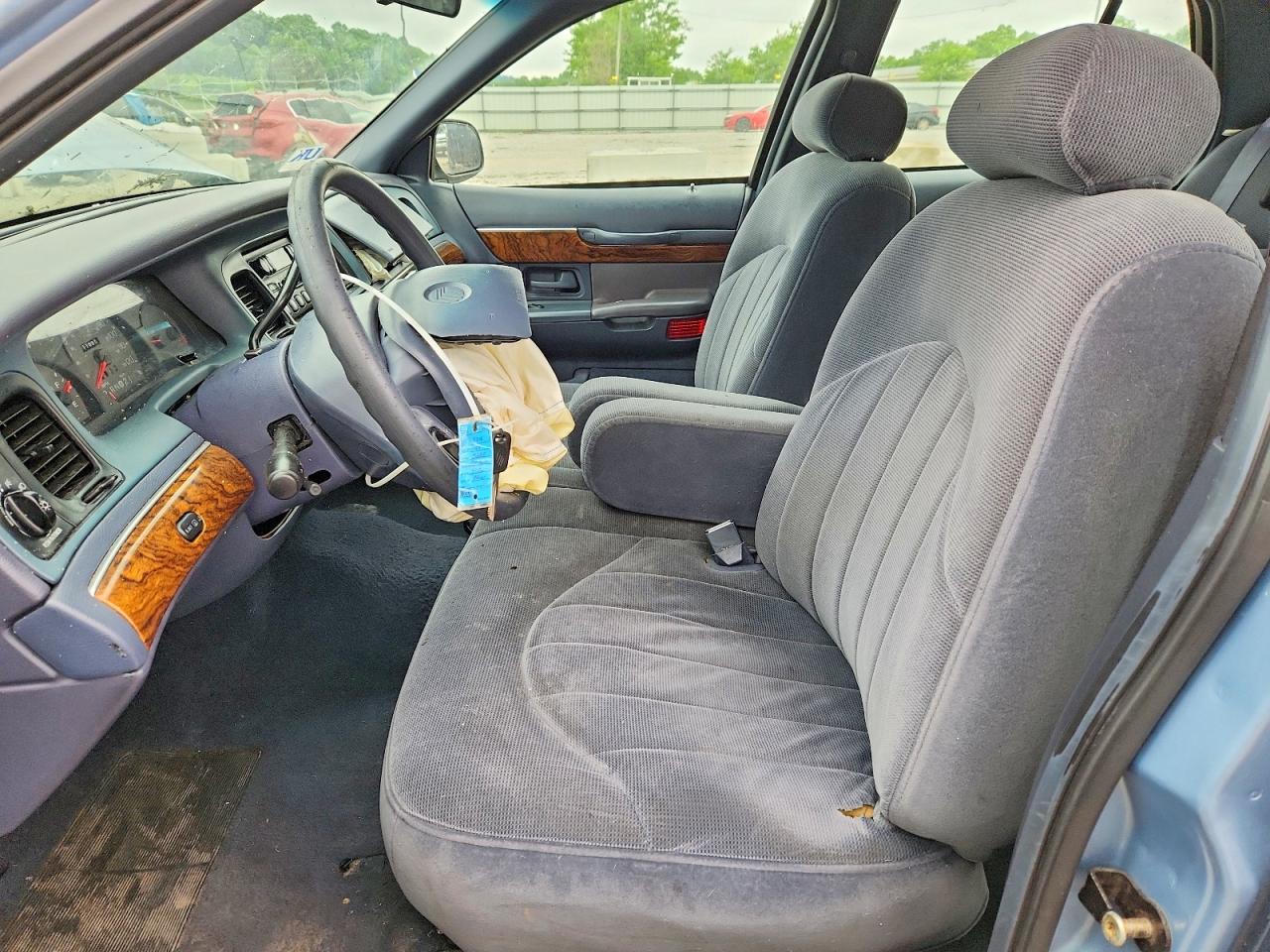 1999 MERCURY GRAND MARQUIS GS photo 13