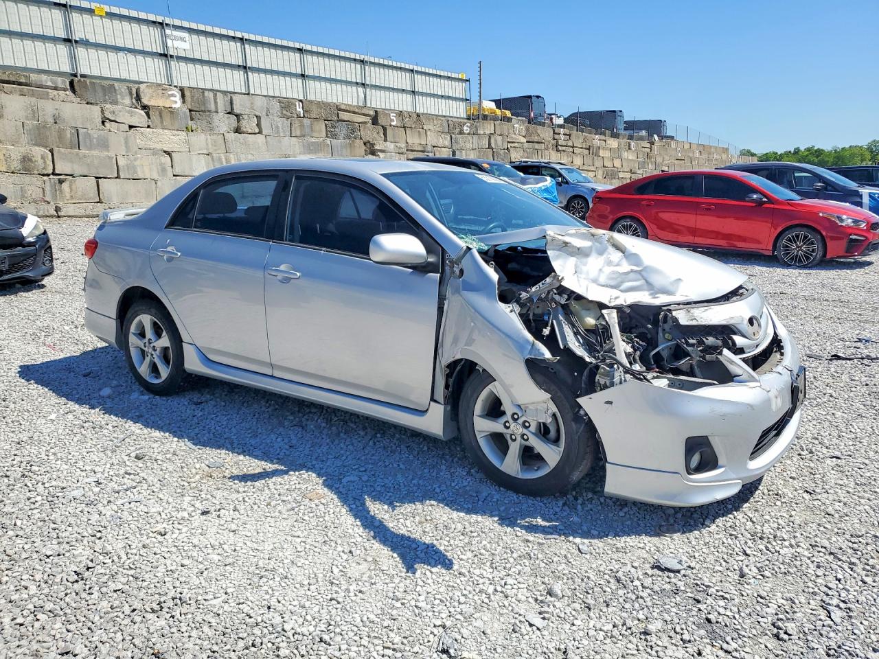 2012 TOYOTA COROLLA photo 7