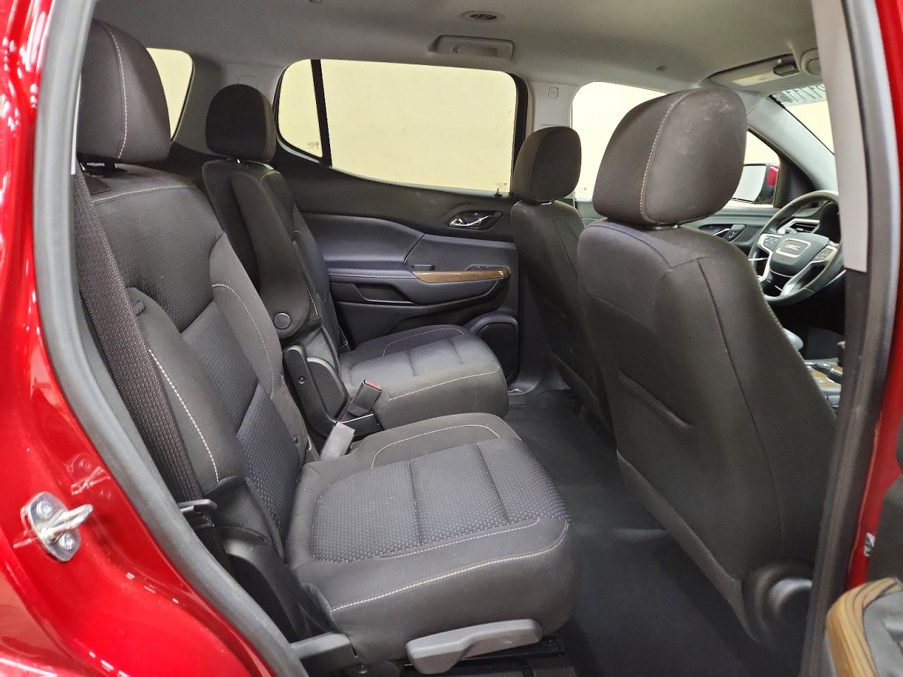 2021 GMC ACADIA SLE photo 21
