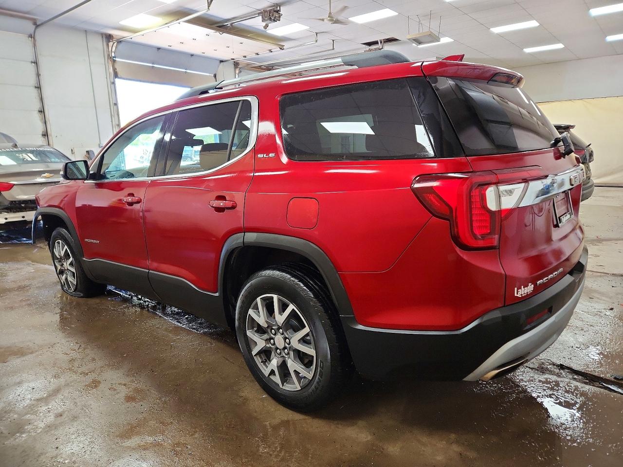 2021 GMC ACADIA SLE photo 3