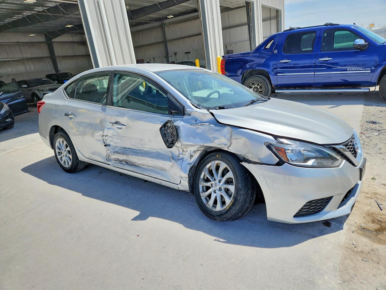 2019 NISSAN SENTRA SV photo 7
