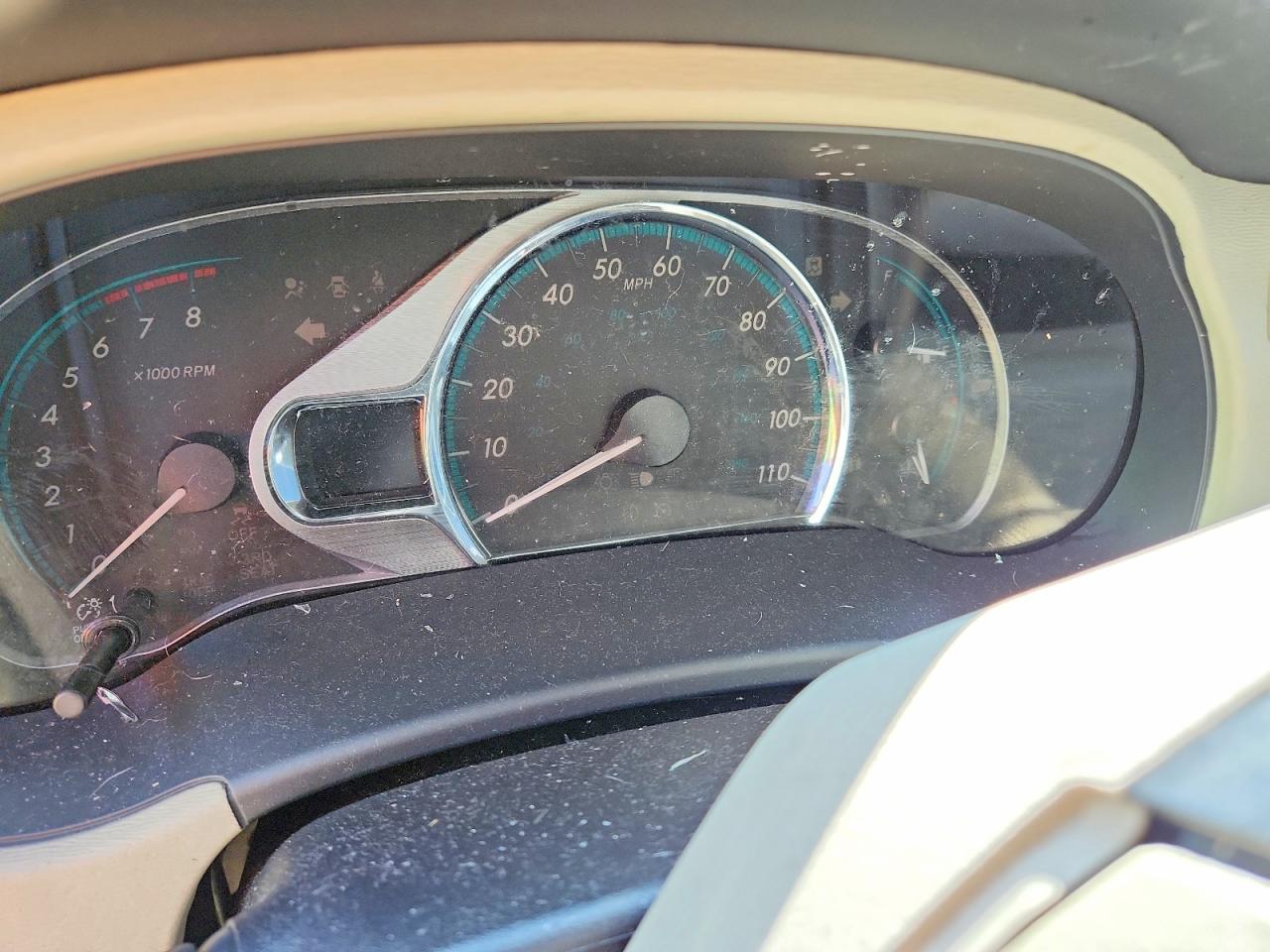 2014 TOYOTA SIENNA XLE 8-PASSENGER photo 25