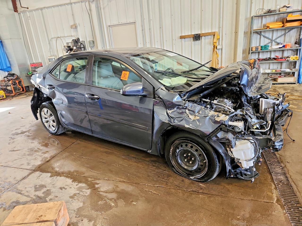 2016 TOYOTA COROLLA LE photo 7